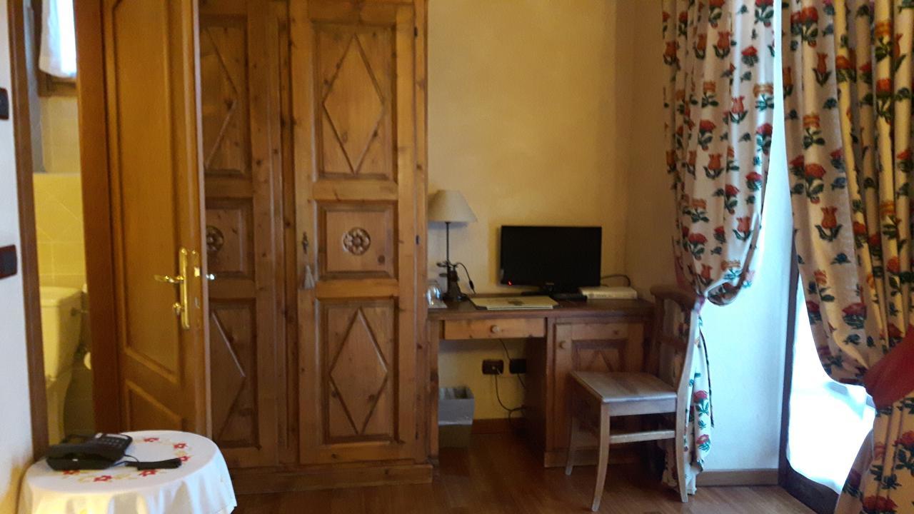 Villa Novecento Romantic Hotel - Estella Hotel Collection & Experience Courmayeur Exterior photo